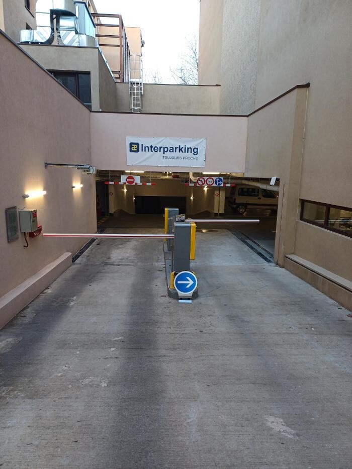 Images Parking Interparking Pôle Liberté