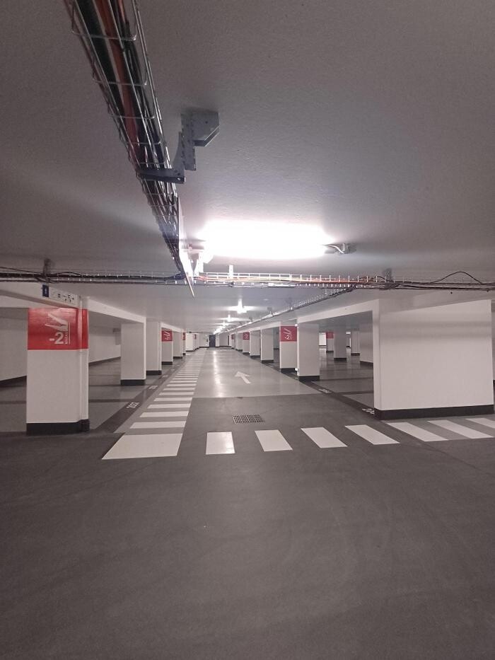 Images Parking Interparking Pôle Liberté