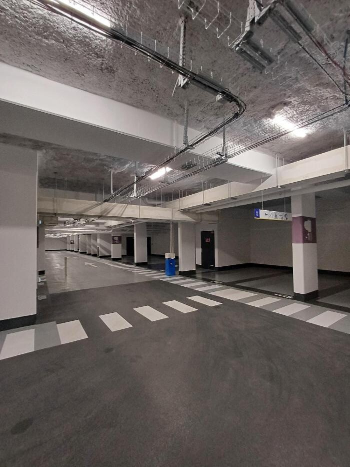 Images Parking Interparking Pôle Liberté