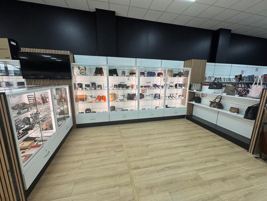 Images Cash Converters