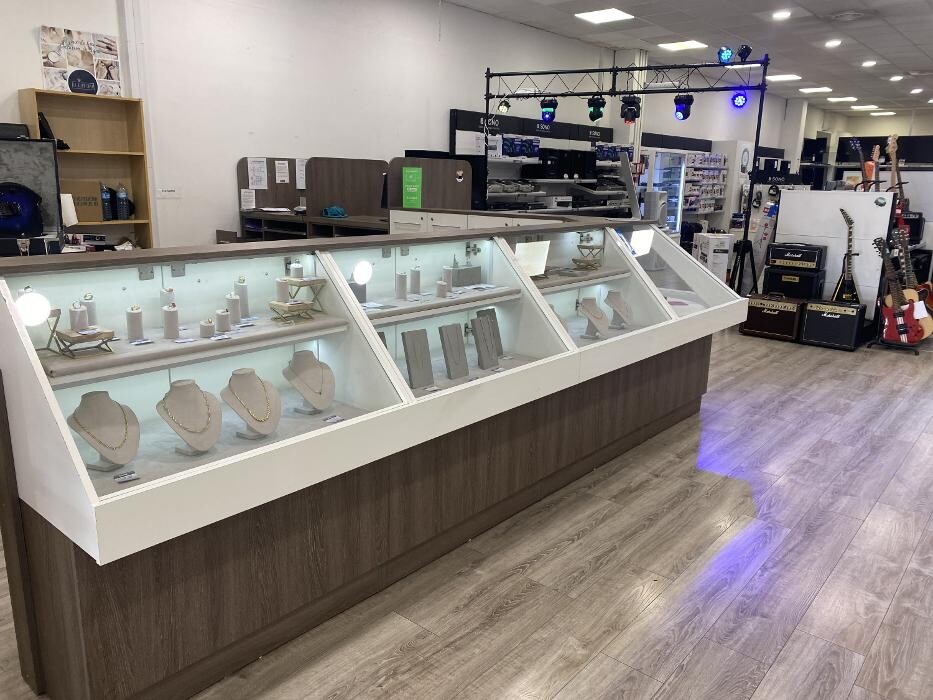 Images Cash Converters