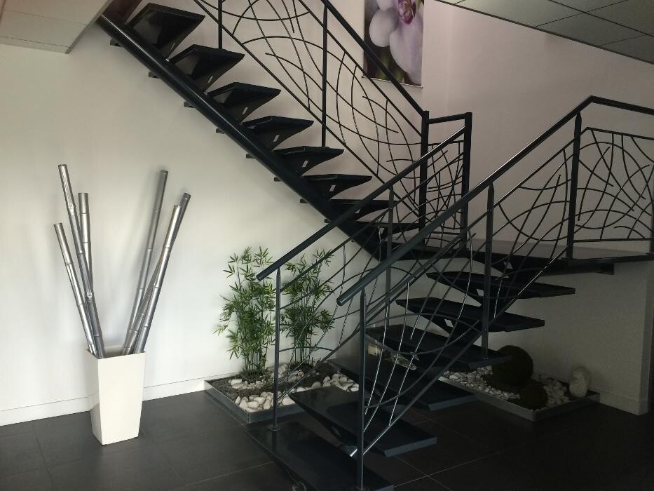 Images Neel Fraisse | Plombier Chauffagiste Climatisation Photovoltaïque Poêles HOBEN Montbrison