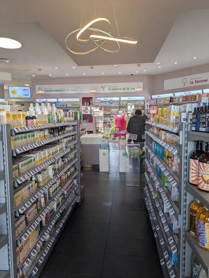 Images Pharmacie Roumagoua Totum