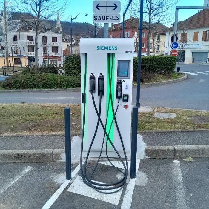 Images Easy Charge Services station de recharge