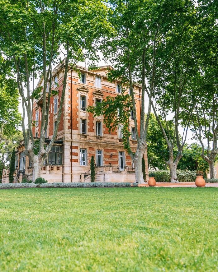 Images CHATEAU LA BEAUMETANE