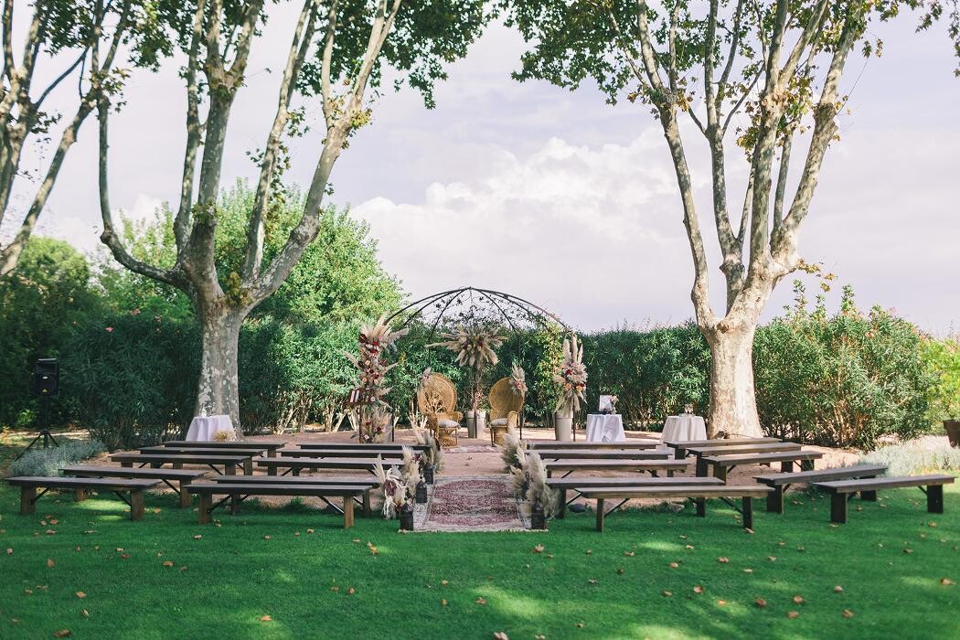 Images CHATEAU LA BEAUMETANE