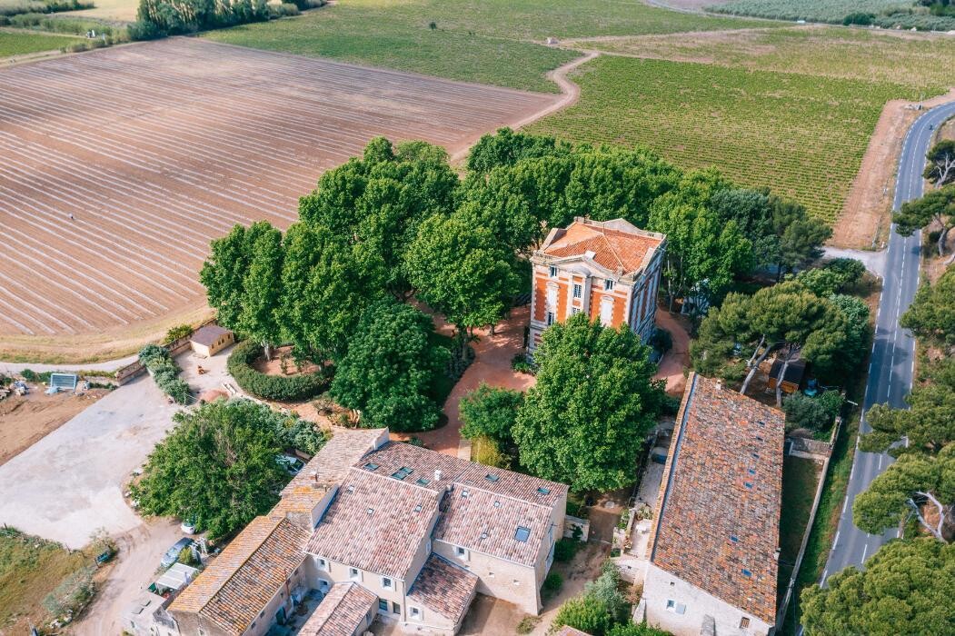 Images CHATEAU LA BEAUMETANE