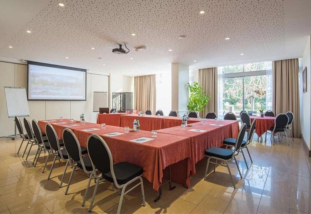 Images ActiROUTE - Pertuis