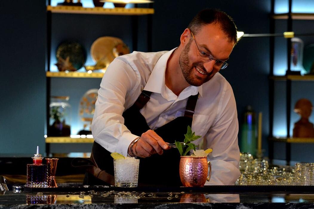 Images Monkey Place La Roche-sur-Yon