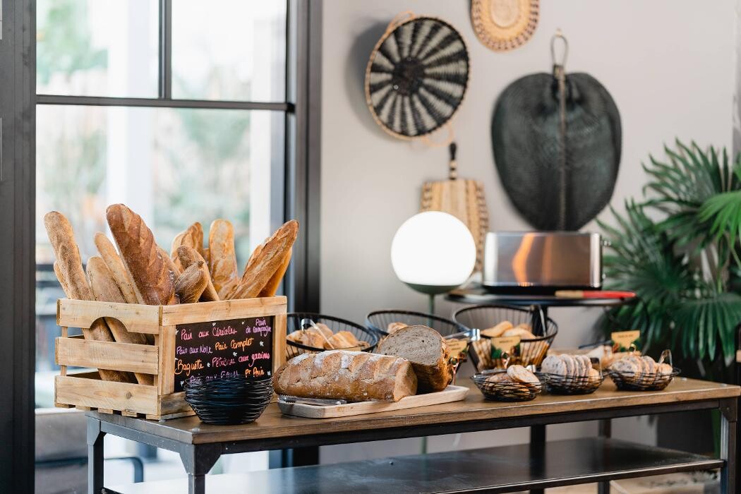 Images Monkey Place La Roche-sur-Yon