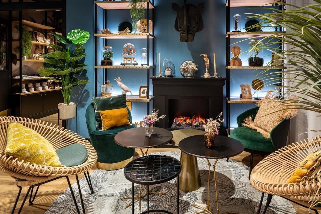 Images Monkey Place La Roche-sur-Yon