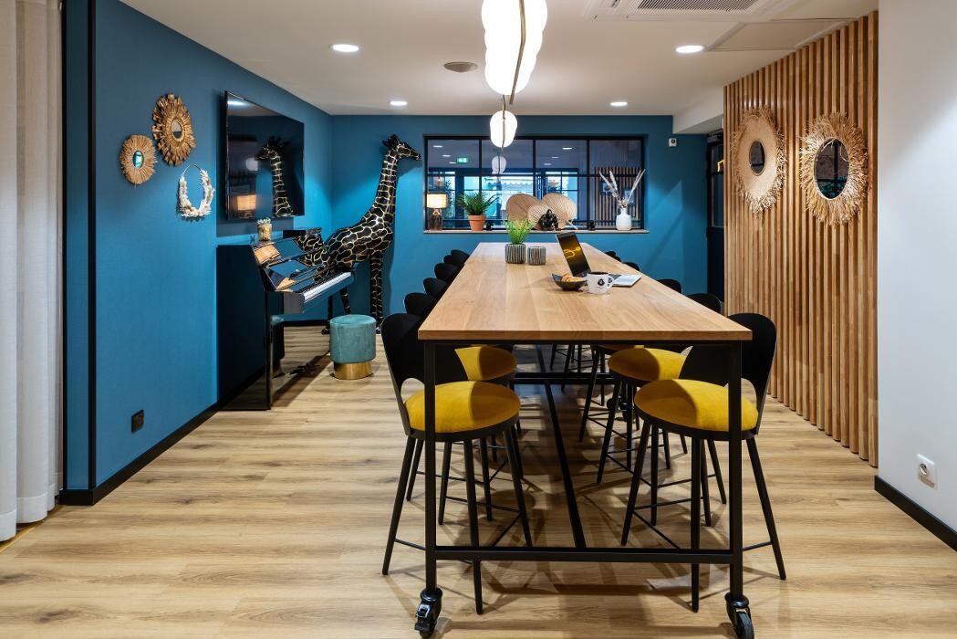 Images Monkey Place La Roche-sur-Yon