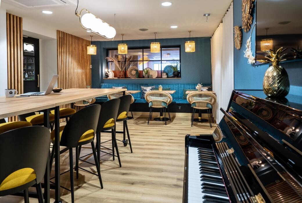 Images Monkey Place La Roche-sur-Yon