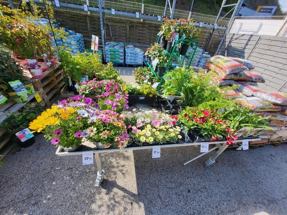 Images Bricomarché Les Fins