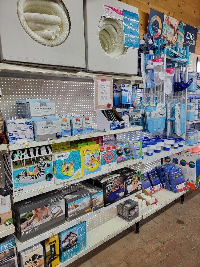 Images Bricomarché Les Fins