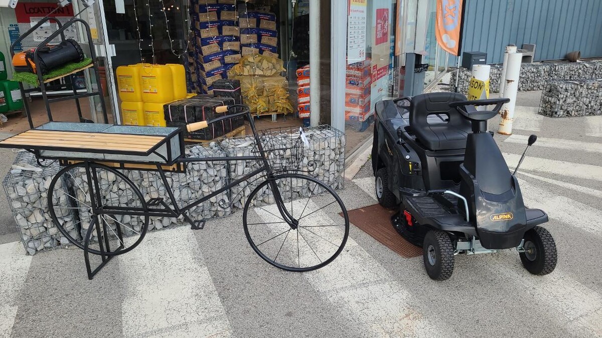 Images Bricomarché Les Fins