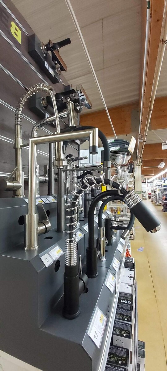 Images Bricomarché Les Fins