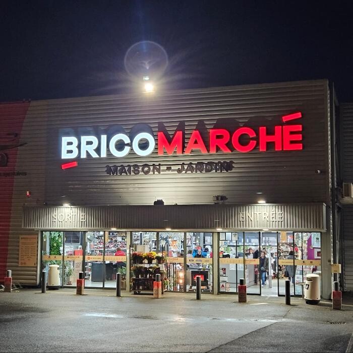 Images Bricomarché Cognac