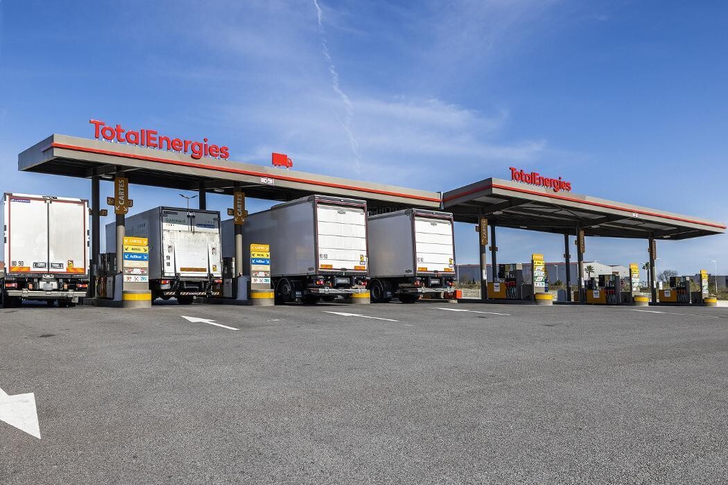 Images TotalEnergies Access - CATALOGNE CARBURANTS NORD PL