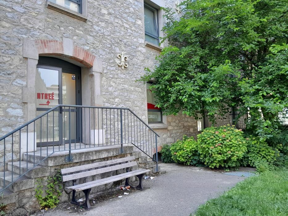 Images Agence Adie de Chartes