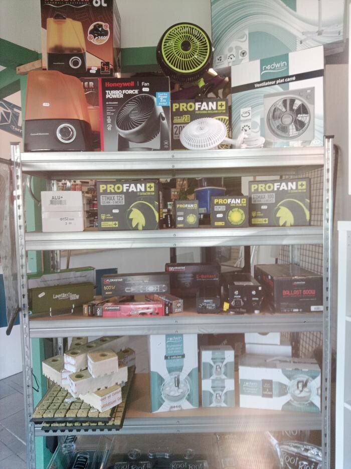 Images terre eau culture GrowShop Hydrozone