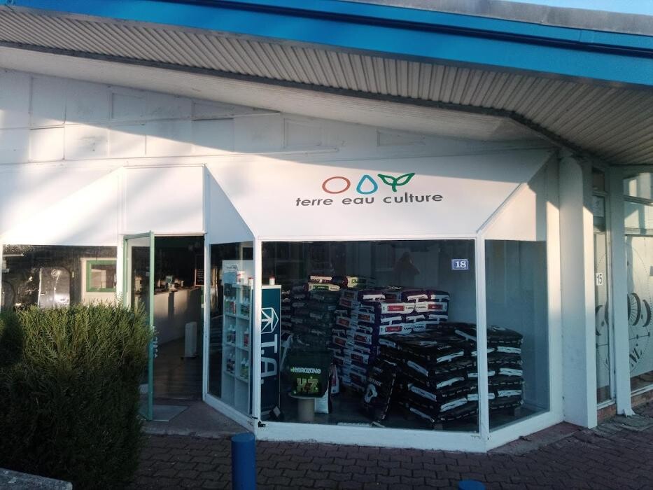Images terre eau culture GrowShop Hydrozone