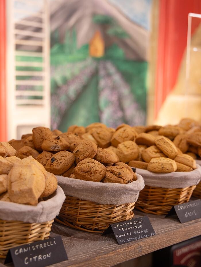 Images Les Navettes Aixoises - Biscuiterie artisanale