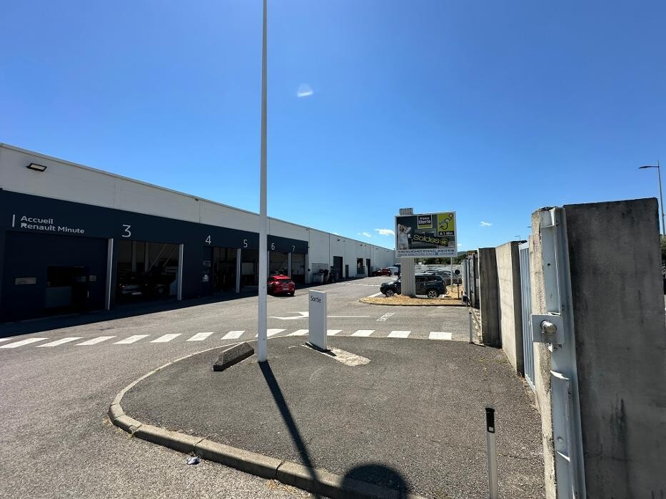 Images Mobilize Fast Charge Station de rechage