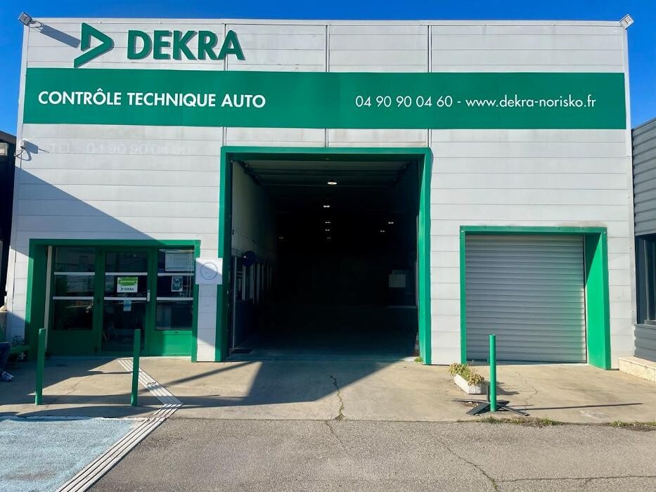 Images Centre contrôle technique DEKRA (AUTO - MOTO)