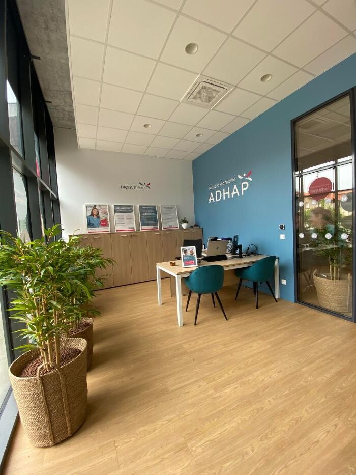 Images ADHAP L'aide à domicile - Clermont-Ferrand