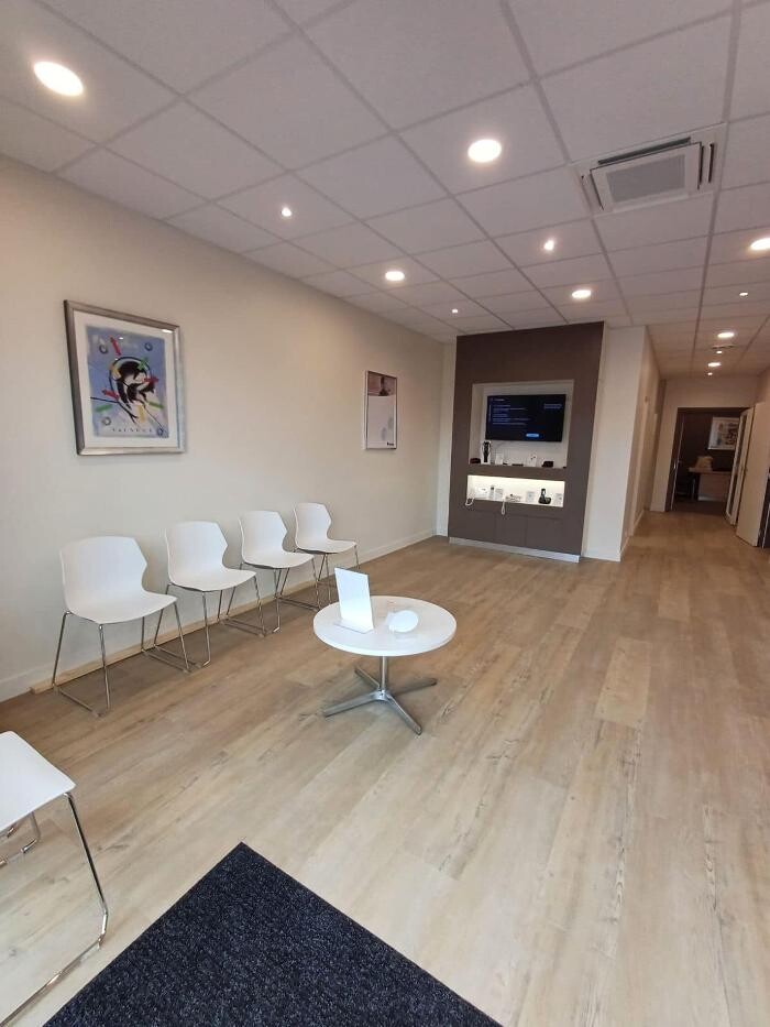 Images Audika - Audioprothésiste Montluçon