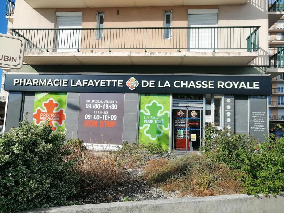 Images Pharmacie Lafayette de la Chasse Royale