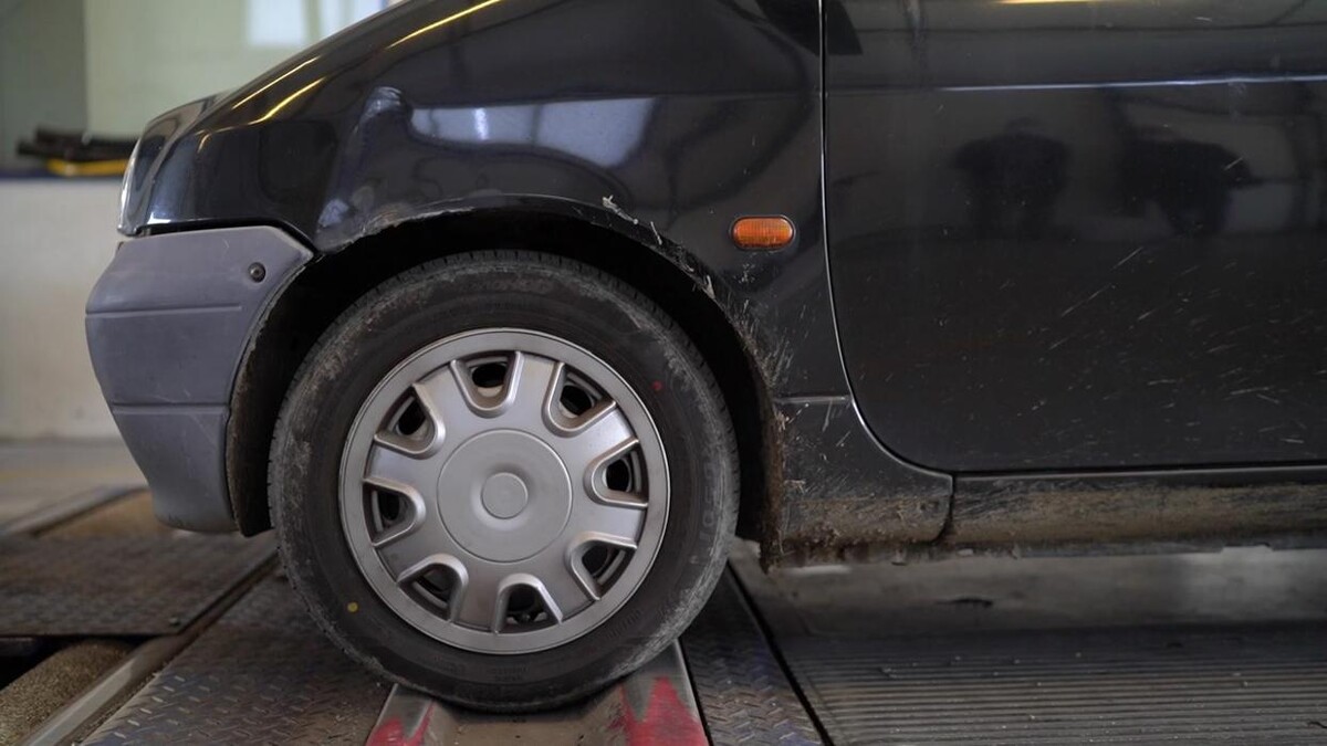 Images Centre contrôle technique DEKRA