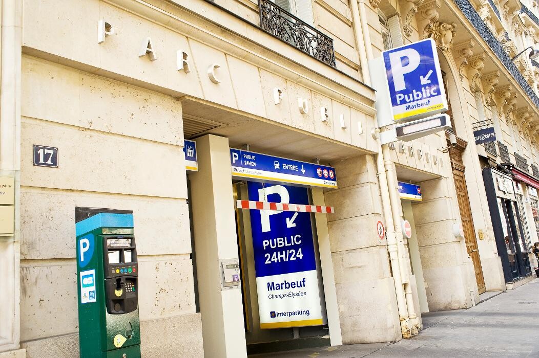 Images Parking Interparking Marbeuf Champs-Elysées