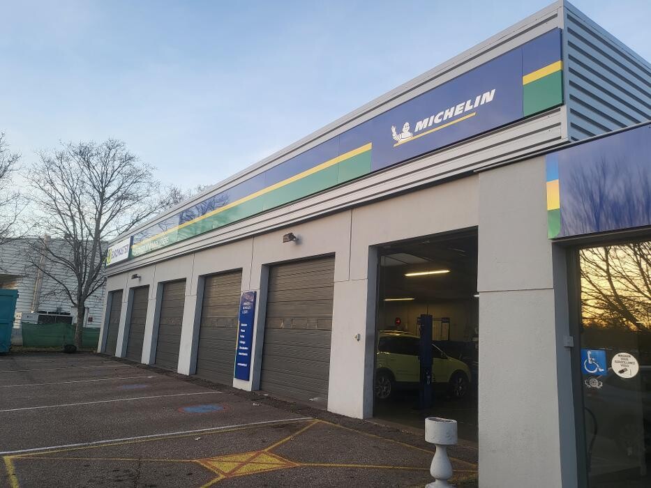 Images Euromaster Lyon Dardilly