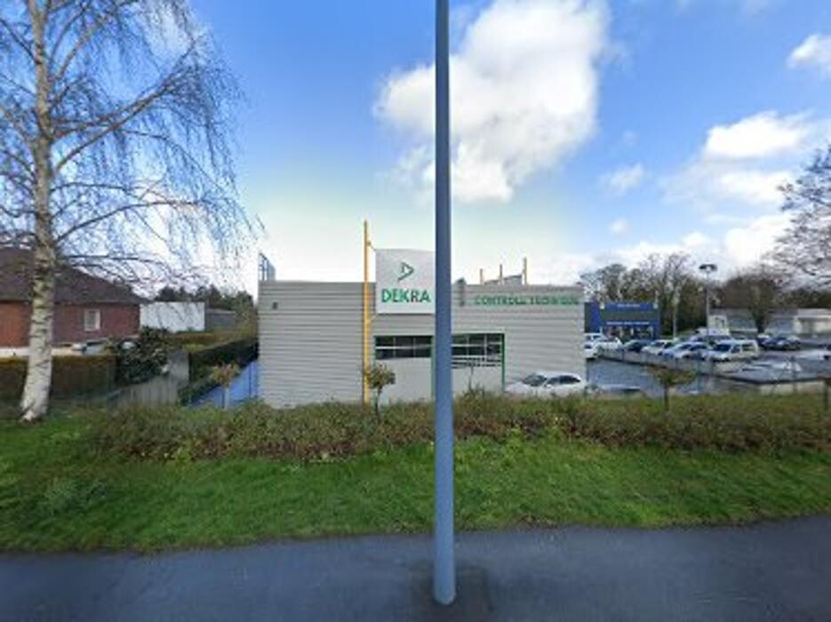 Images Centre contrôle technique DEKRA (AUTO-MOTO)