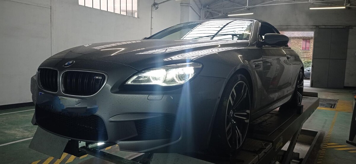 Images Centre Contrôle Technique DEKRA EPERNON