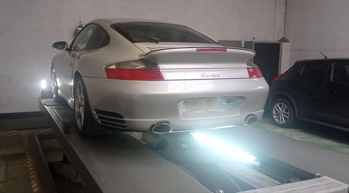 Images Centre Contrôle Technique DEKRA EPERNON