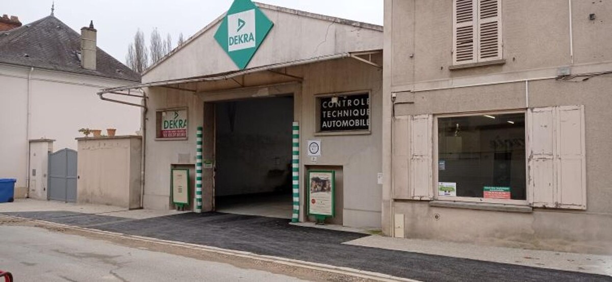 Images Centre Contrôle Technique DEKRA EPERNON