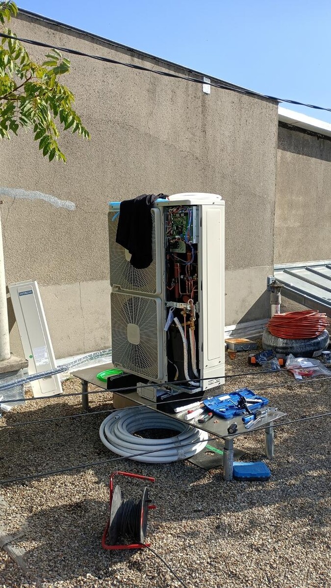 Images HISTOIRE D'EAU - ARTISAN CHAUFFAGISTE PLOMBIER