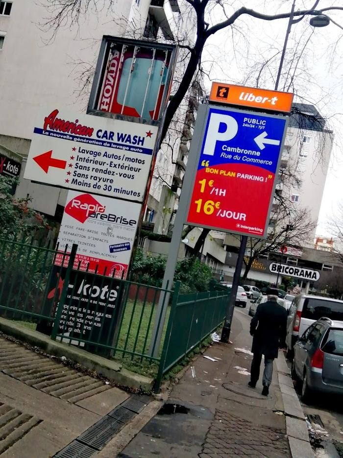 Images Parking Interparking Cambronne - Rue du Commerce