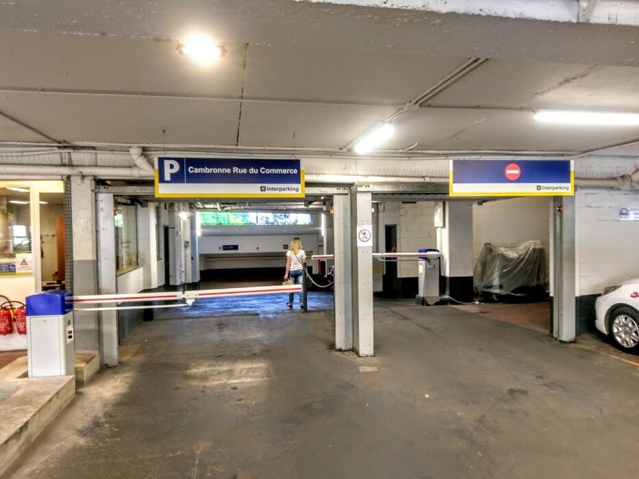 Images Parking Interparking Cambronne - Rue du Commerce