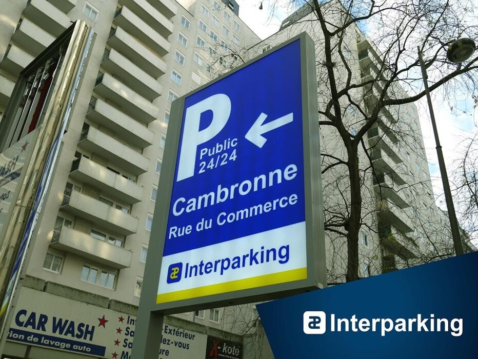 Images Parking Interparking Cambronne - Rue du Commerce