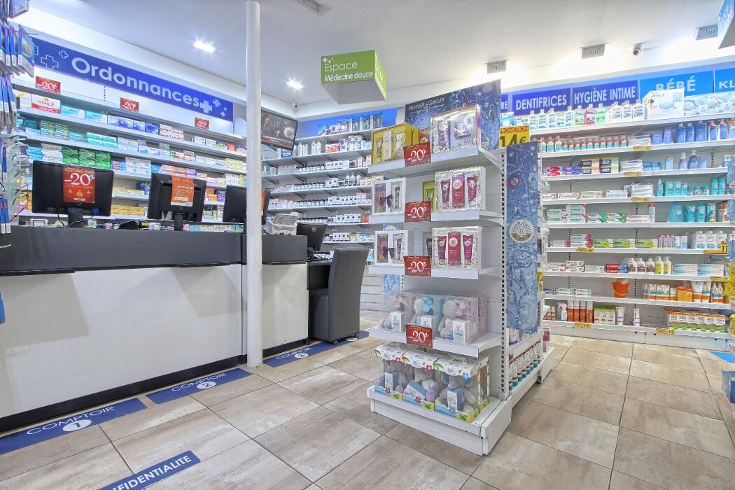 Images Pharmacie Pharmavance Mairie du 18