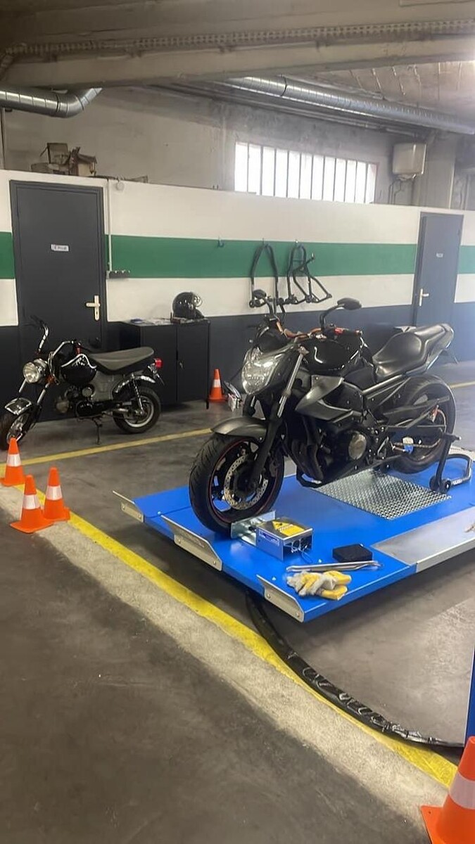 Images Centre Contrôle technique DEKRA CTV (AUTO - MOTO)