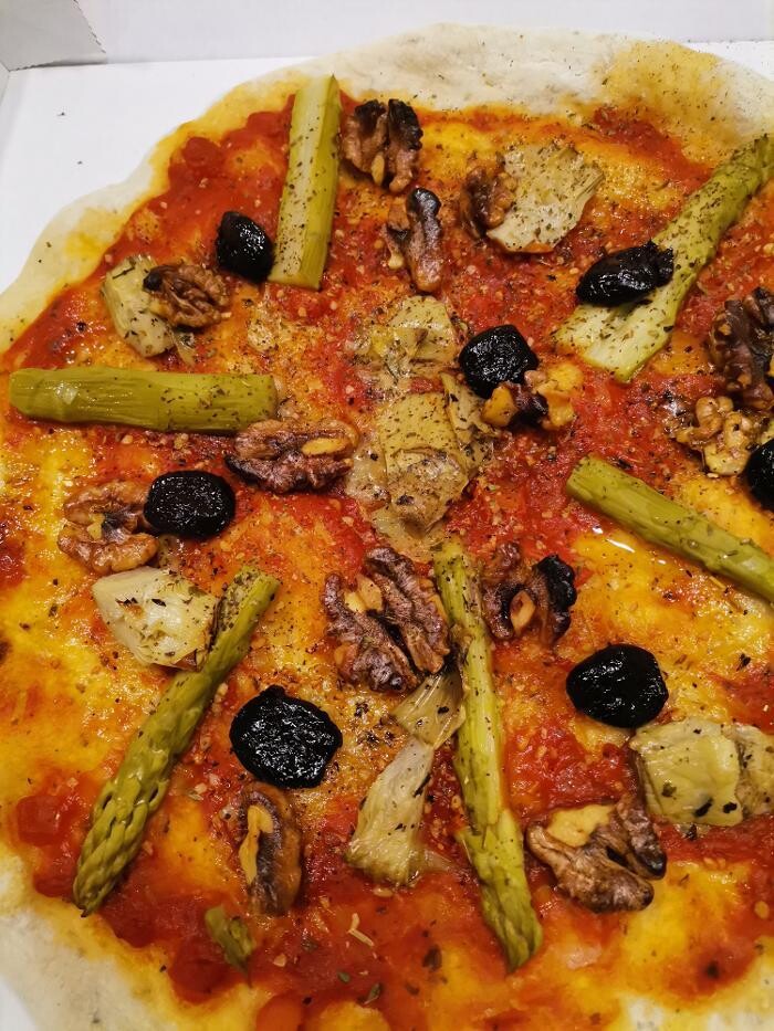 Images PIZZA DELOS Pizzeria certifiée Bio Besançon