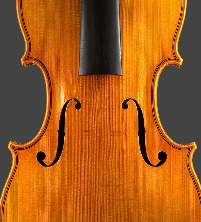 Images Thomas Billoux Luthier