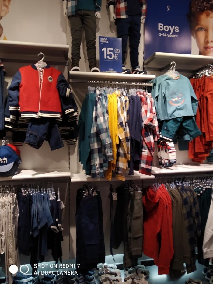 Images OKAIDI MARSEILLE AVANT CAP
