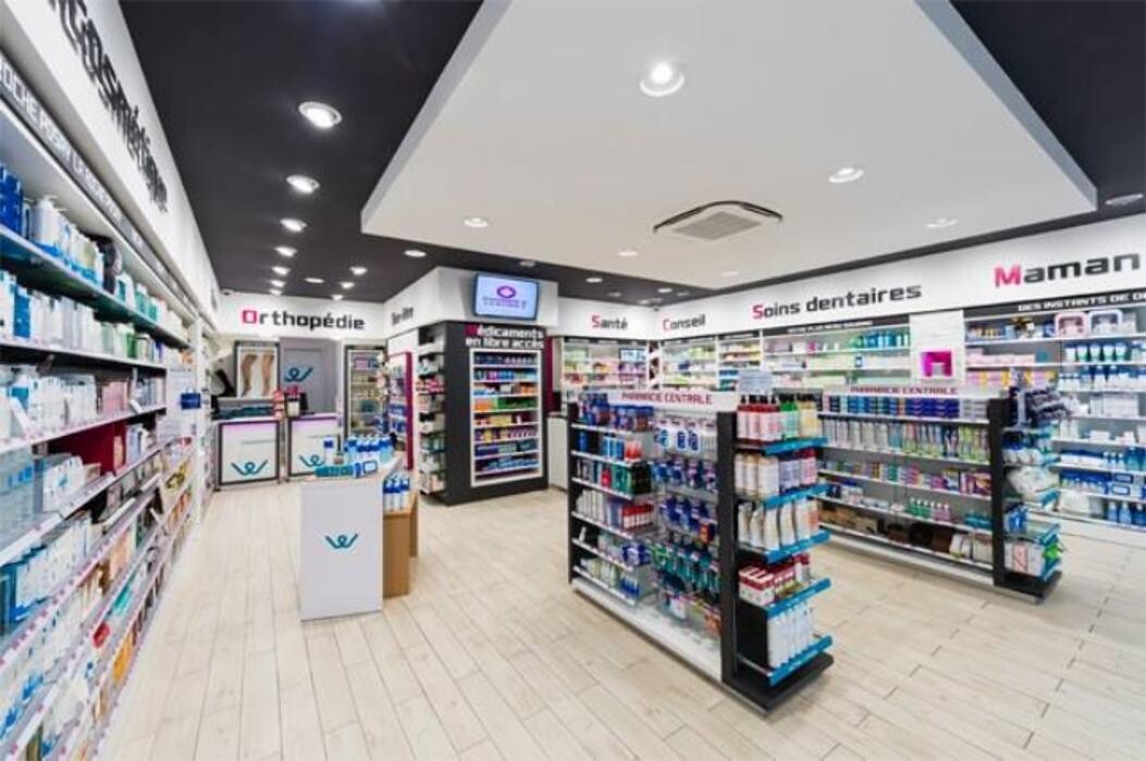 Images Pharmacie Centrale - Wellpharma Lunéville