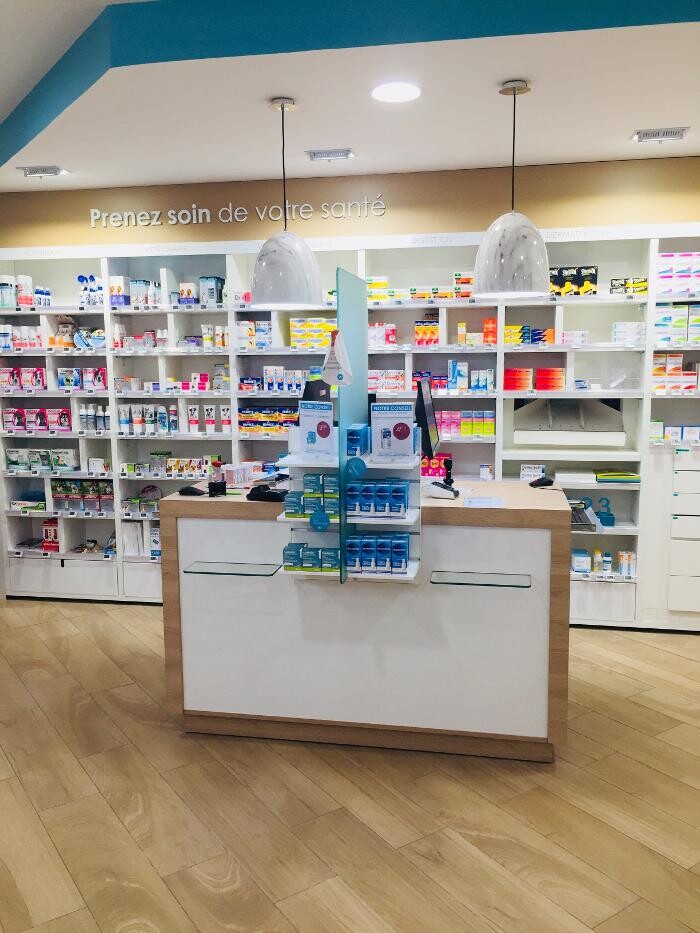 Images Pharmacie wellpharma de la Croix de Lorraine